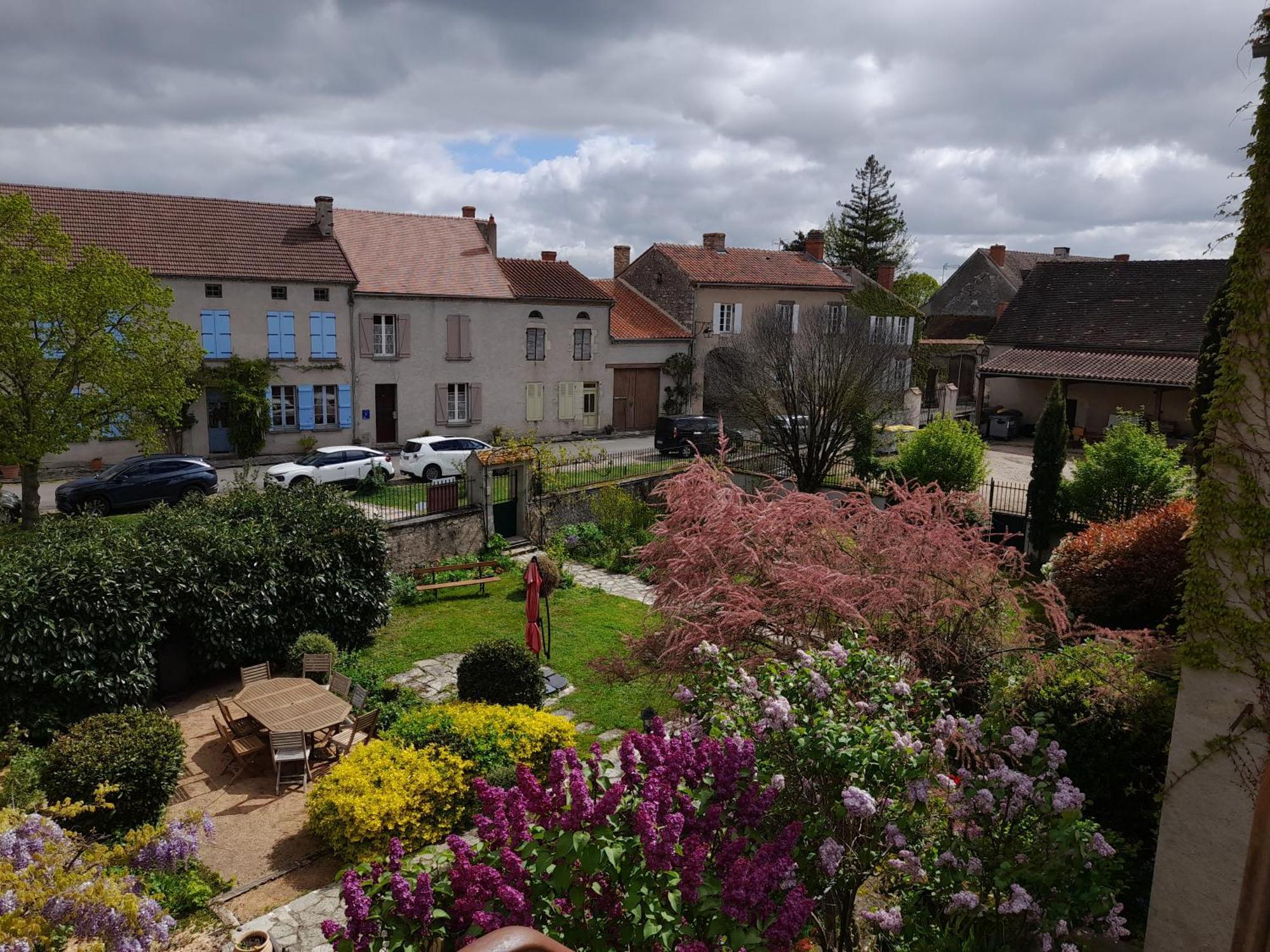 La Maison Du Prince De Conde Charroux-dʼAllier Exterior foto